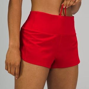 Lululemon Speed Up High-Rise Short 2.5" (size 6)
